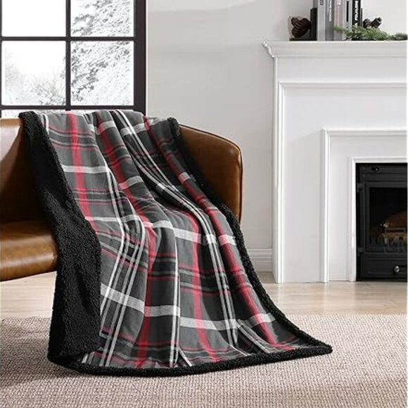 Eddie Bauer Plush Sherpa Fleece Throw Reversible Cozy Plaid Flannel Blanket NEW - Picture 2 of 6